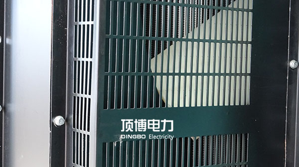 檢查柴油發電機組冷卻風扇時要注意什么?