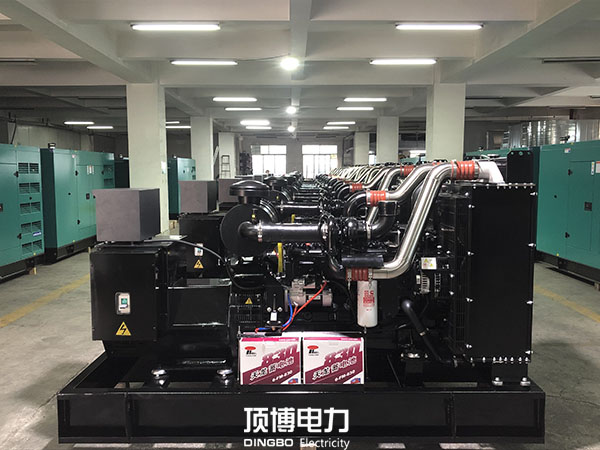 選購指南|用戶采購柴油發(fā)電機組時要警惕“小馬拉大車”陷阱